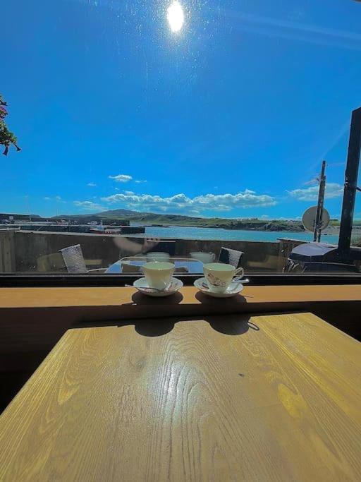 Cosy Portmor Log Cabin- Sea Views, Deck & Relaxation Malin Head Екстер'єр фото